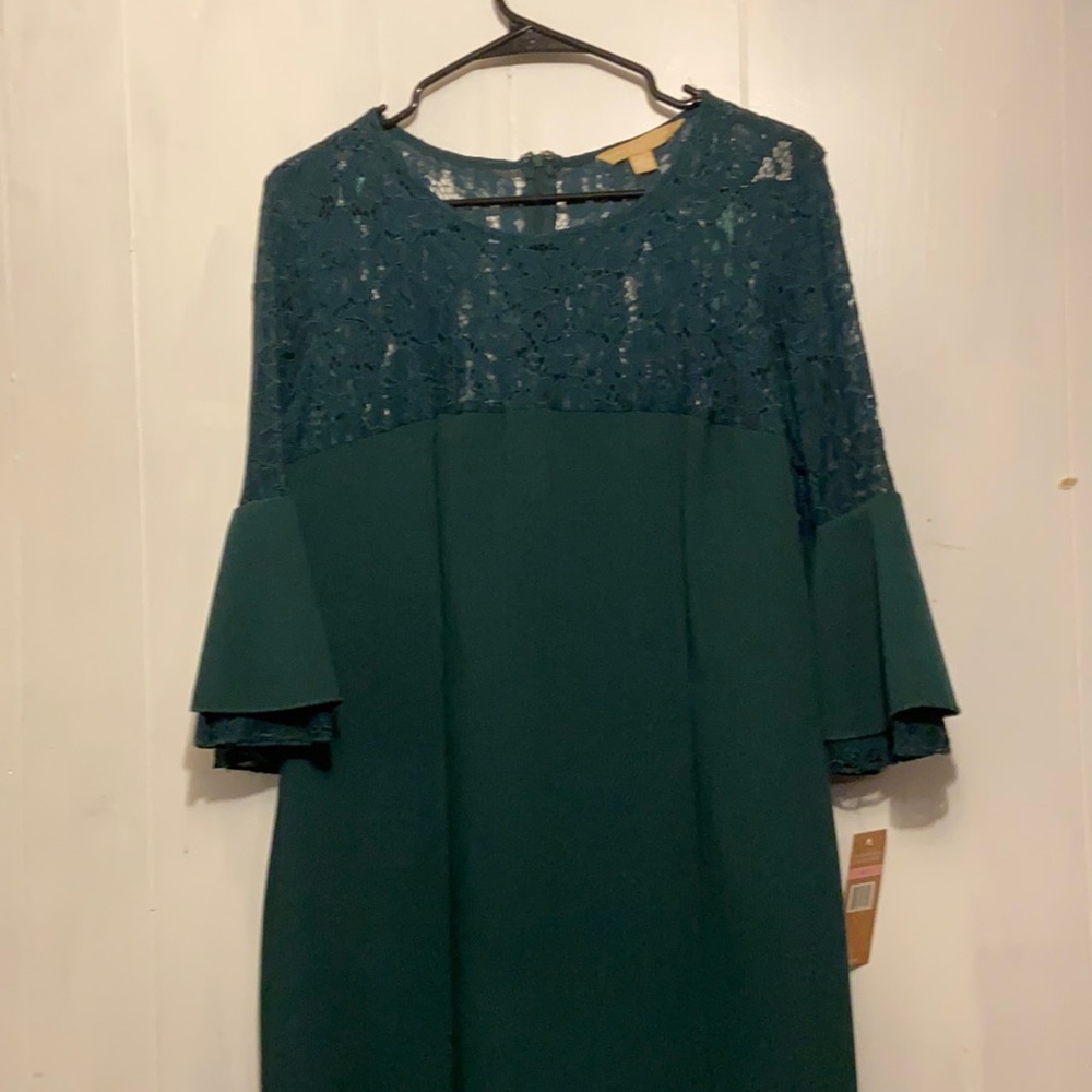 Hope and Harlow forest green dress
